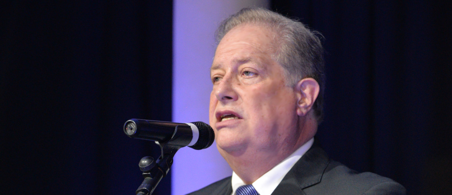 Intendente Prof. Wilson Ezquerra